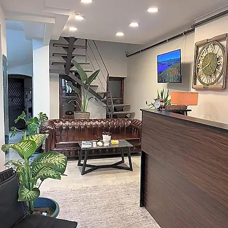 Rafinn Hotel 5*