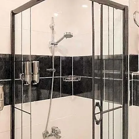 Rafinn Hotel 5*